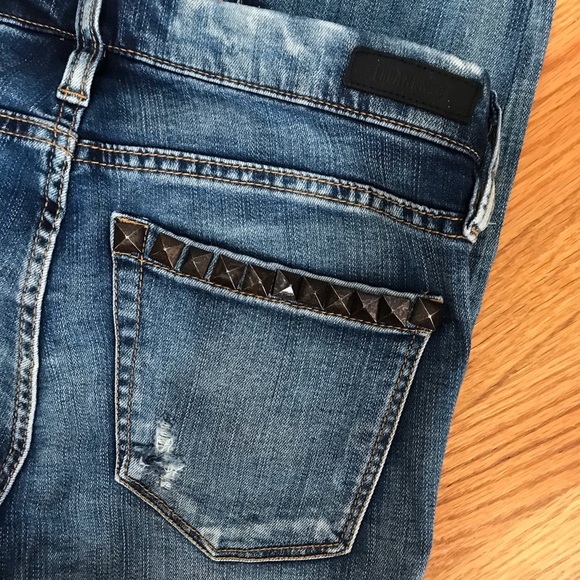 👖BLANKNYC Skinny Detailed Jeans - Picture 1 of 9